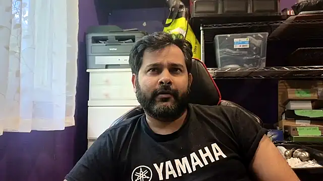 Snapshot of Sakhtlaundaz chatting on June 2026 09:17:01 PM Sakhtlaundaz online show from June 2026 09:17:01 PM