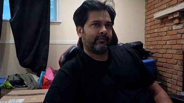 Snapshot of Sakhtlaundaz chatting on July 2026 01:07:02 PM Sakhtlaundaz online show from July 2026 01:07:02 PM
