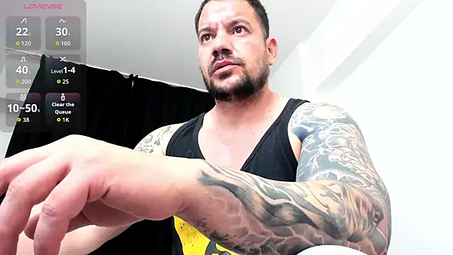 musclemonster31 online show from November 2025 04:12:02 AM