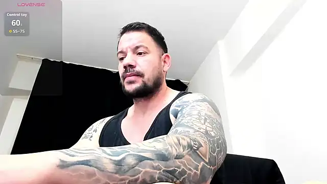 musclemonster31 online show from February 2026 12:44:02 PM