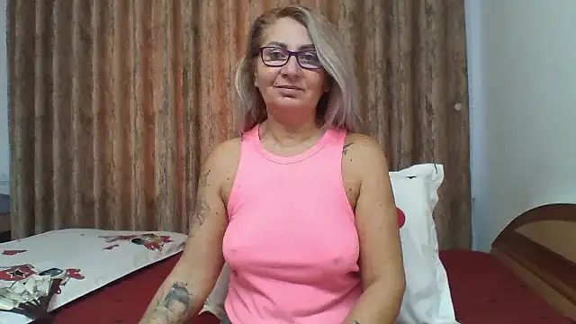 PussyEvely online show from November 2025 06:56:02 AM