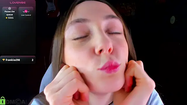 Lexi Split online show from February 2026 01:33:01 AM