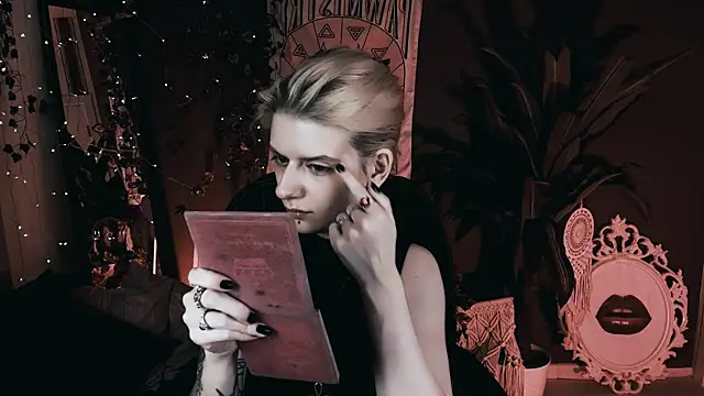 Noah ElmerX online show from November 2025 10:12:01 PM