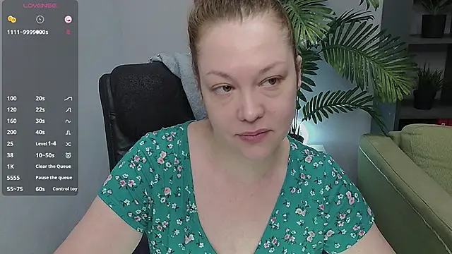 CutieGinger online show from October 2025 03:25:01 PM