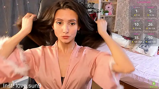 Michel Momsen online show from March 2025 12:11:02 PM