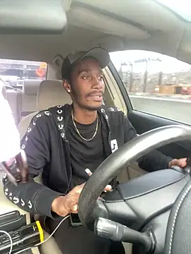 Snapshot of ITSONLYKENNY chatting on February 2025 03:17:02 PM ITSONLYKENNY online show from February 2025 03:17:02 PM