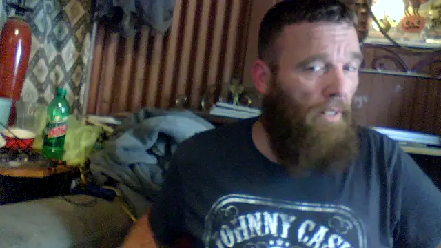 xXFeelsGoodXx online show from October 2025 06:06:01 PM