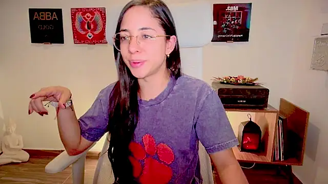 Snapshot of adriana__sosa_ chatting on December 2024 11:34:02 PM adriana sosa online show from December 2024 11:34:02 PM