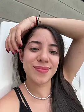 Snapshot of adriana__sosa_ chatting on December 2024 10:24:02 PM adriana sosa online show from December 2024 10:24:02 PM