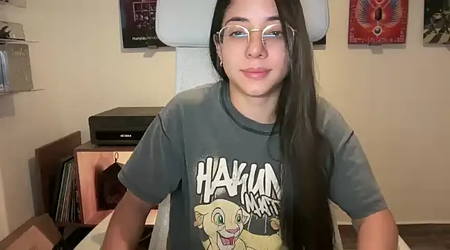 Snapshot of adriana__sosa_ chatting on January 2025 11:55:02 PM adriana sosa online show from January 2025 11:55:02 PM