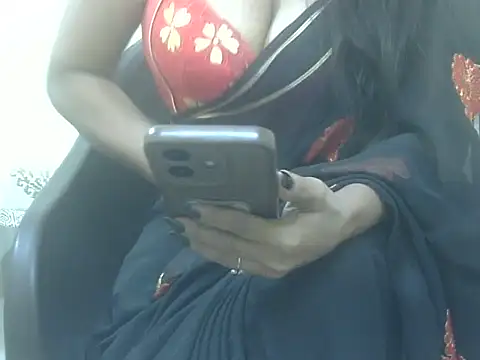 Lusty Wife1 online show from November 2025 05:00:01 PM