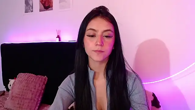 Snapshot of Coralinnee_ chatting on March 2025 04:40:02 AM Coralinnee online show from March 2025 04:40:02 AM