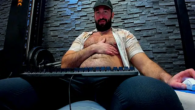 Snapshot of David_Big_Daddy chatting on January 2025 10:34:02 PM David Big Daddy online show from January 2025 10:34:02 PM