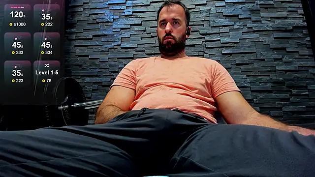 Snapshot of David_Big_Daddy chatting on January 2025 02:24:02 AM David Big Daddy online show from January 2025 02:24:02 AM