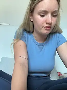 mariemelissah online show from March 2025 03:25:02 PM