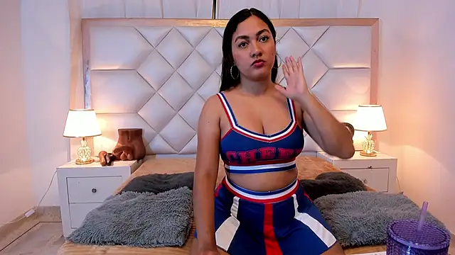 brittany069 online show from November 2025 03:56:01 AM