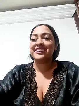 brittany069 online show from December 2025 09:33:02 PM