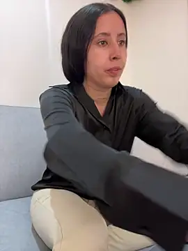 marthina thompsson online show from December 2024 01:11:02 PM