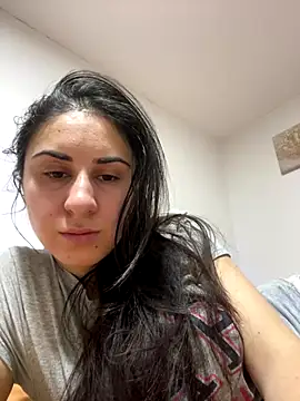 JenniferEdith online show from December 2025 07:09:01 PM