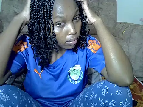 AurelAda online show from November 2025 08:55:01 PM