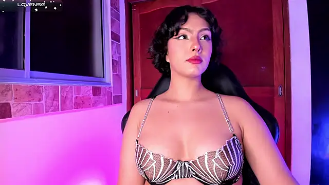 Snapshot of AnnaFoox1 chatting on November 2025 01:09:02 AM AnnaFoox1 online show from November 2025 01:09:02 AM