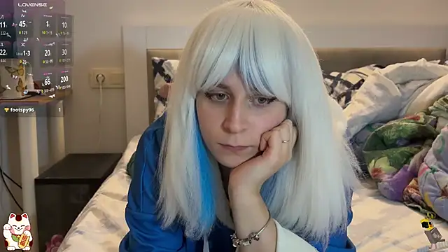 ShiroiFubuki online show from December 2025 07:33:02 PM