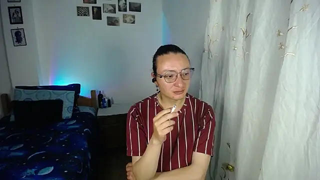 monkeywillwhite online show from February 2026 03:45:02 AM