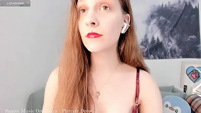 SolarAlice online show from March 2025 06:34:01 PM