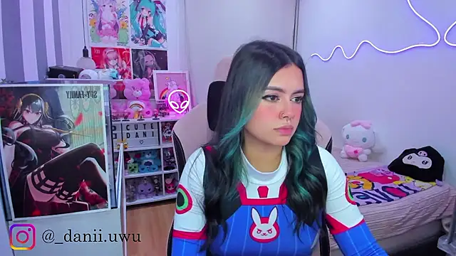 CuteDani  online show from January 2026 10:18:01 AM