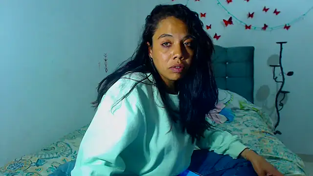 AmaraRoberts420 online show from February 2025 12:37:01 AM