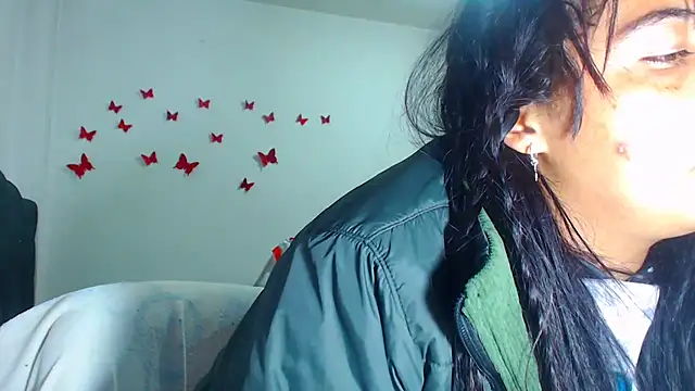 AmaraRoberts420 online show from October 2025 12:47:02 AM