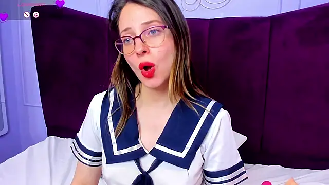 AmbeerWood  online show from March 2025 05:43:02 PM