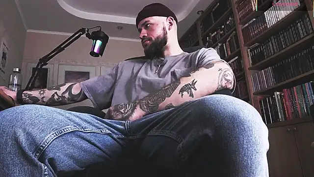 Snapshot of FindomJason chatting on February 2026 10:42:01 AM FindomJason online show from February 2026 10:42:01 AM