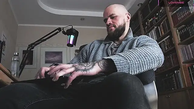 Snapshot of FindomJason chatting on February 2026 11:02:02 AM FindomJason online show from February 2026 11:02:02 AM