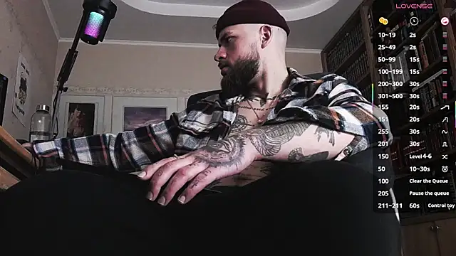 Snapshot of FindomJason chatting on February 2026 03:31:02 PM FindomJason online show from February 2026 03:31:02 PM