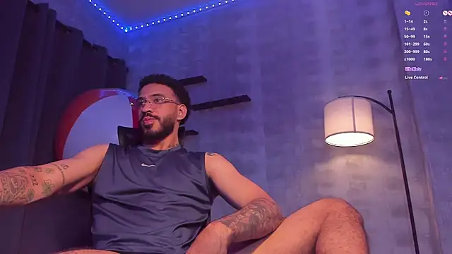 JesusOne online show from November 2025 04:38:01 PM