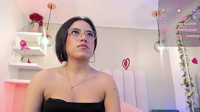 Rebeca jones online show from February 2025 01:06:01 PM