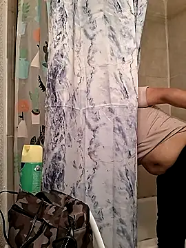 Snapshot of hungpenis210 chatting on September 2025 03:25:01 PM hungpenis210 online show from September 2025 03:25:01 PM