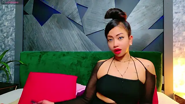 ElyaQuinn online show from February 2025 10:07:02 AM