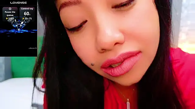 ElyaQuinn online show from October 2025 07:00:02 AM