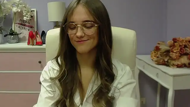 Snapshot of dirtyxEmily chatting on December 2024 10:45:02 AM dirtyxEmily online show from December 2024 10:45:02 AM