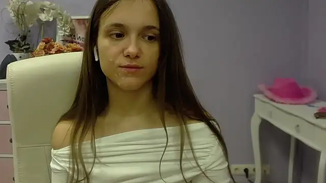 Snapshot of dirtyxEmily chatting on March 2025 08:33:02 AM dirtyxEmily online show from March 2025 08:33:02 AM