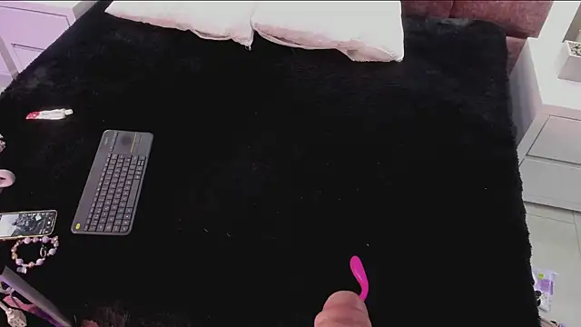 JulietaAlves online show from March 2025 10:57:02 AM