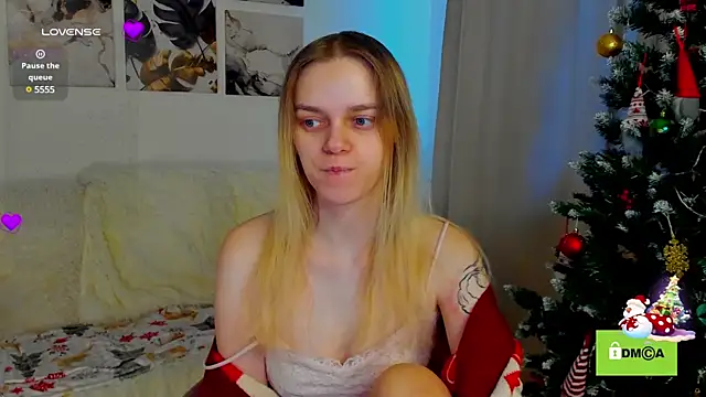 Snapshot of lady_bellaa chatting on January 2025 08:33:01 AM lady bellaa online show from January 2025 08:33:01 AM
