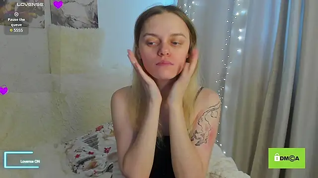Snapshot of lady_bellaa chatting on February 2025 08:09:02 AM lady bellaa online show from February 2025 08:09:02 AM