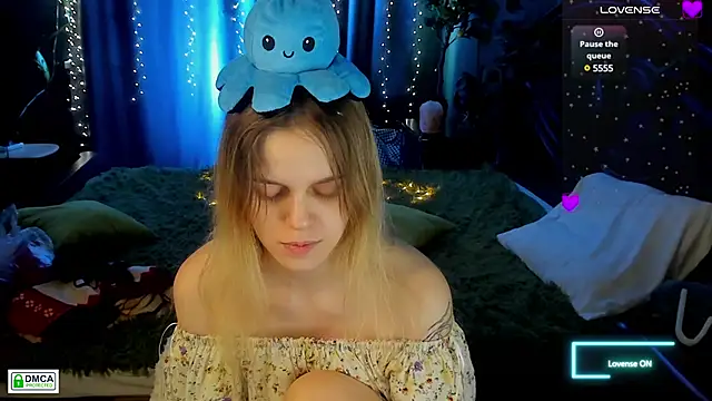 Snapshot of lady_bellaa chatting on February 2025 11:11:01 AM lady bellaa online show from February 2025 11:11:01 AM