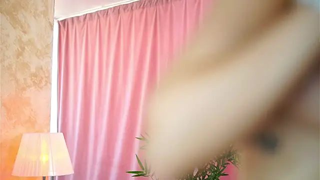 ArtTeasee online show from January 2025 12:30:01 PM