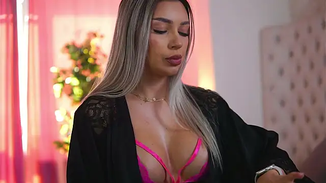 ArtTeasee online show from February 2025 09:28:01 AM