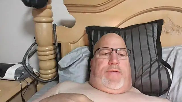 Bigbear0563 online show from October 2025 04:07:02 PM