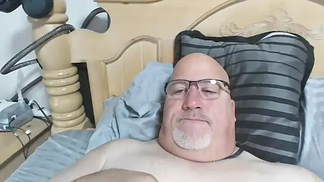 Bigbear0563 online show from November 2025 05:08:01 PM